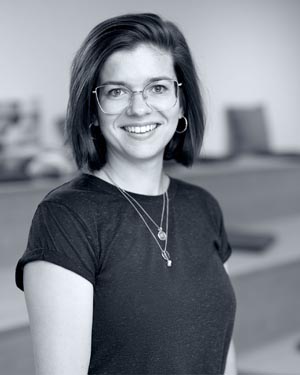 Portrait von Mona Schieder. Team WBLT